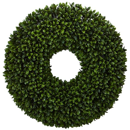 24&#x22; Green Boxwood Wreath